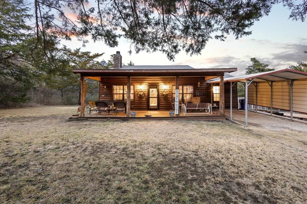Property Photo:  161 Jack Harris Lane  TX 75076 