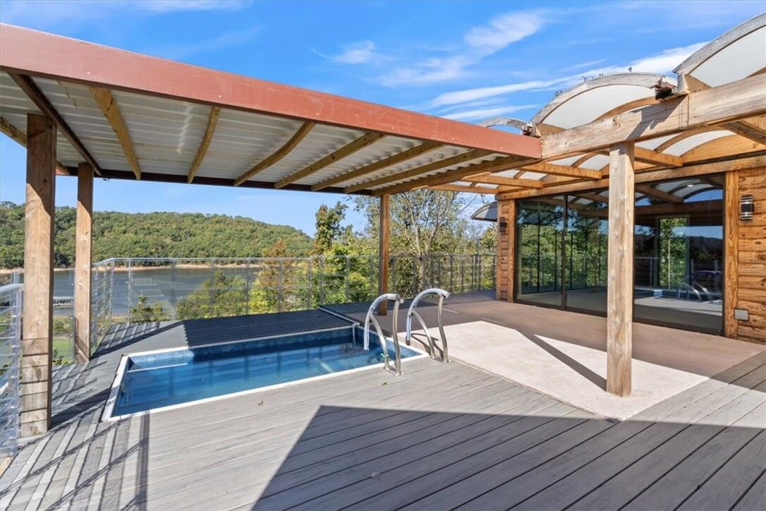 Property Photo: 23513 Lakeview Terrace AR 72764