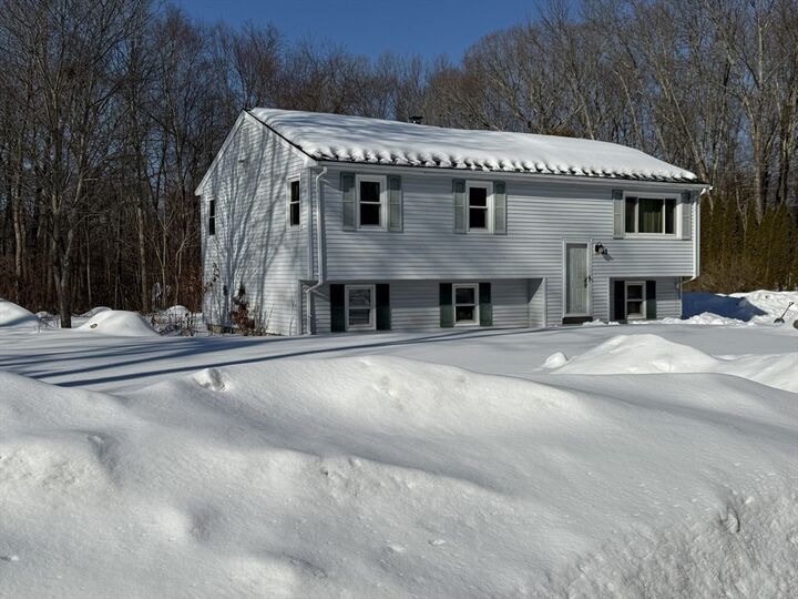 Property Photo: 81 Thayer St MA 01529