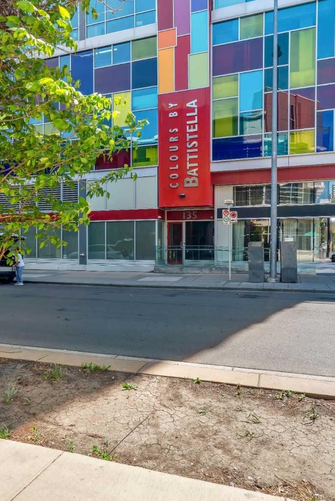 Property Photo: 135 13 Avenue SW 509 AB T2R 0W8