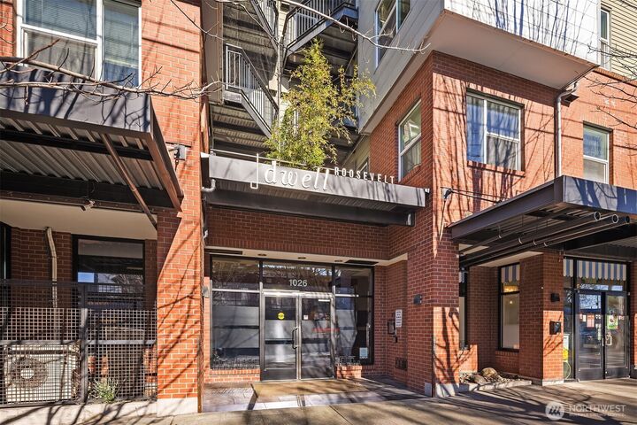 Property Photo:  1026 NE 65th Street A406  WA 98115 