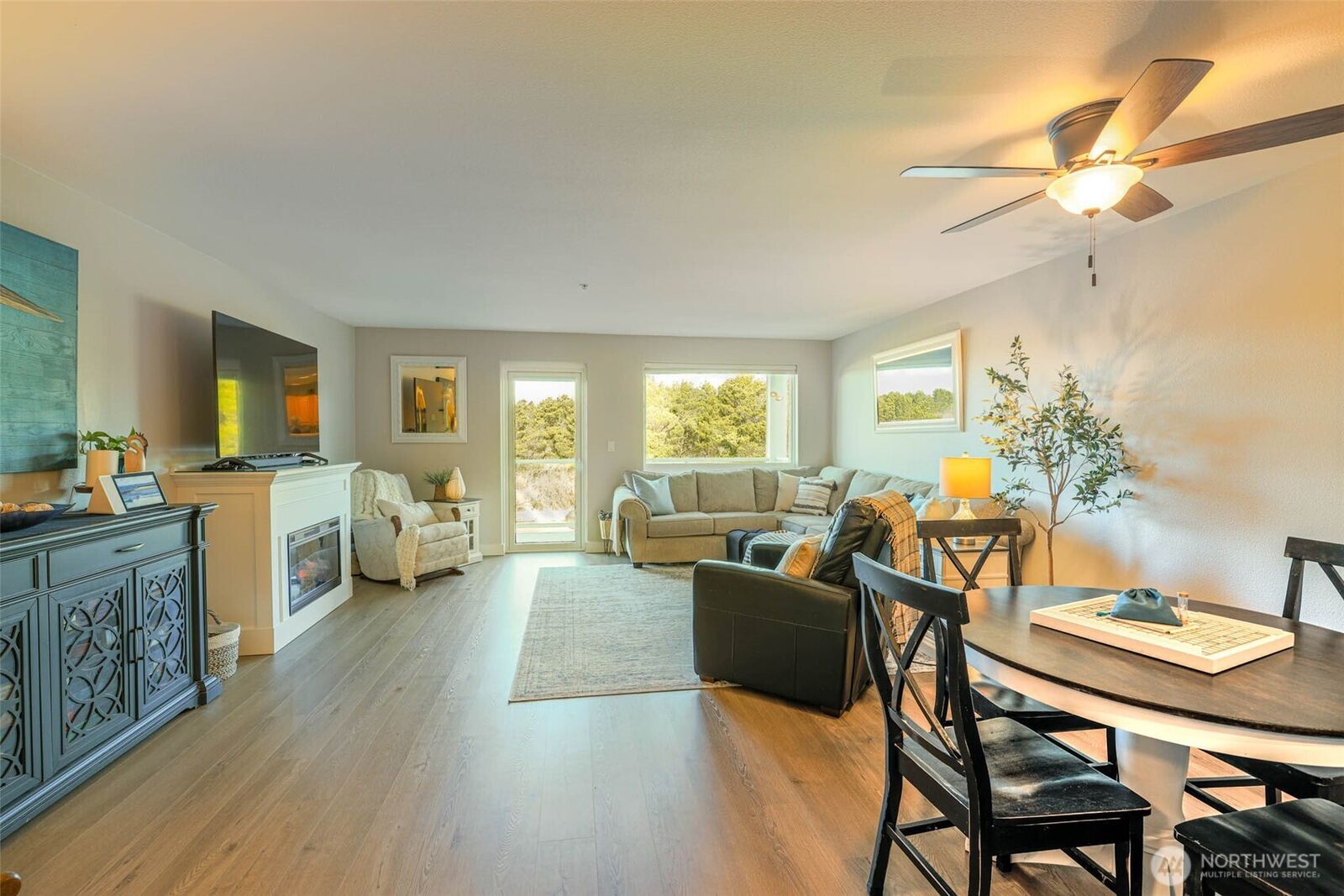 Property Photo: 1600 W Ocean Avenue 1225 WA 98595