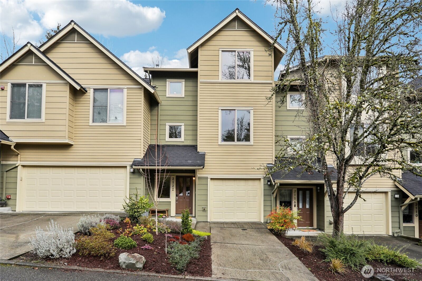 Property Photo: 2122 NW Boulder Way Drive WA 98027
