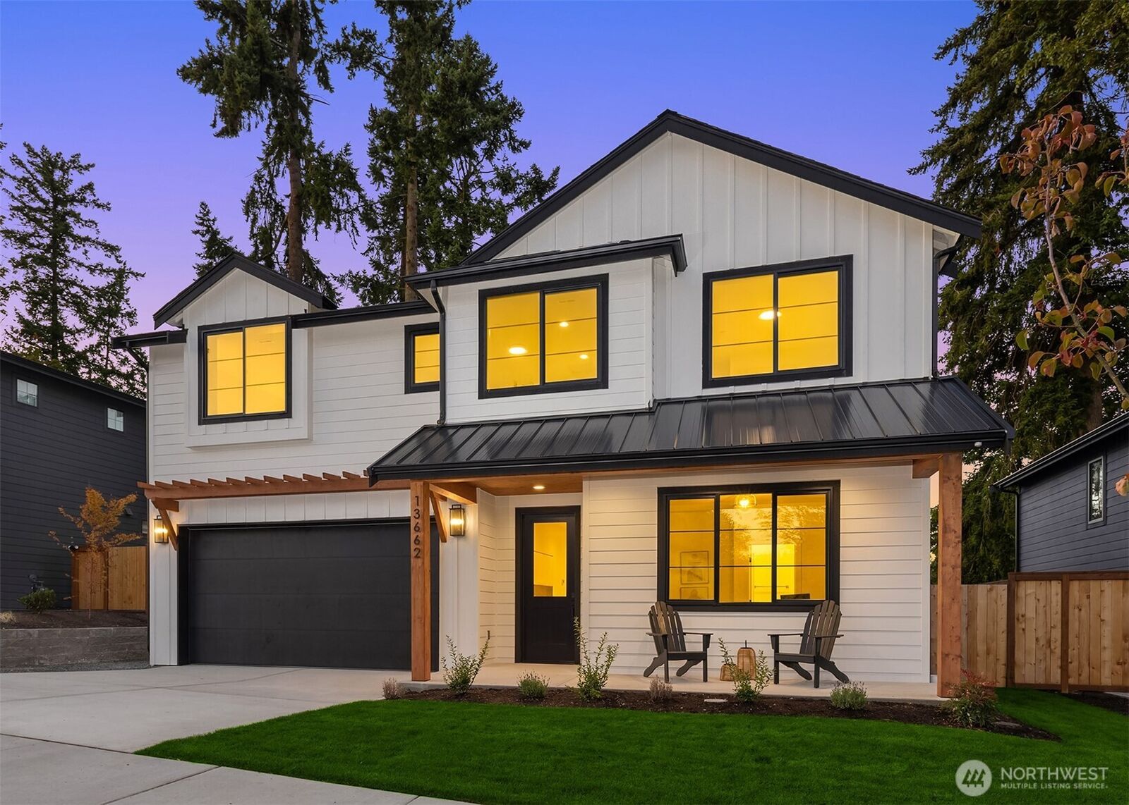 Property Photo:  13662 NE 101st Street  WA 98033 