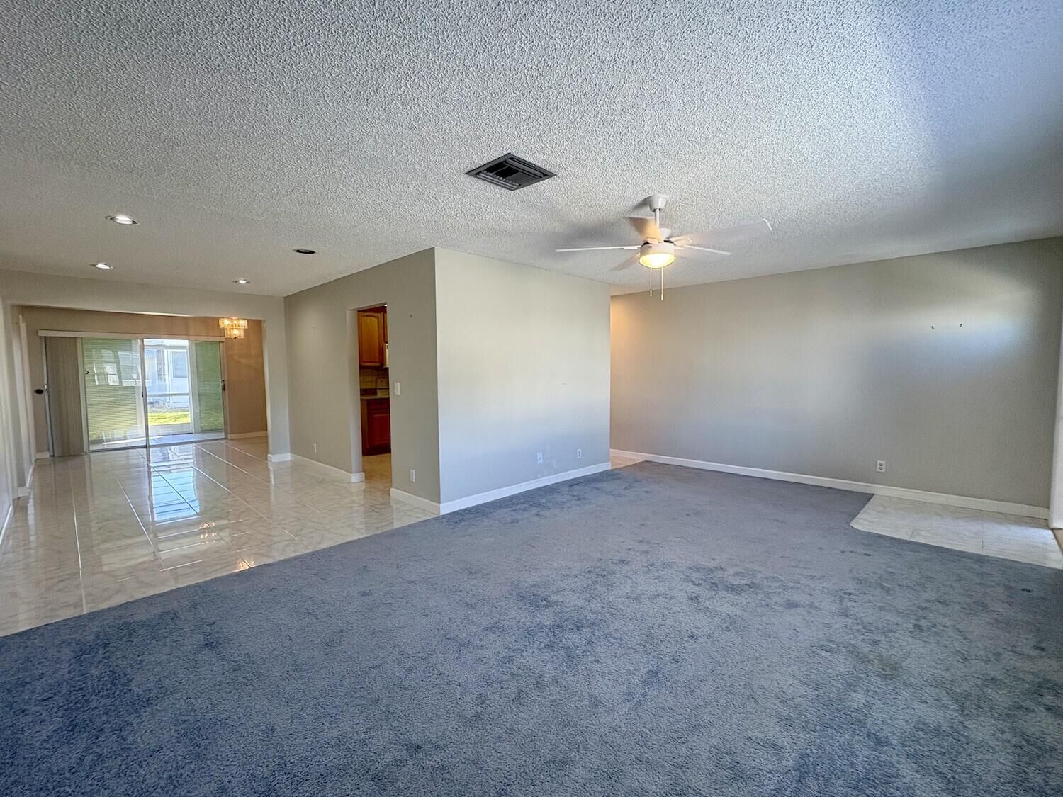 Property Photo: 1508 SW 22nd Avenue FL 33426
