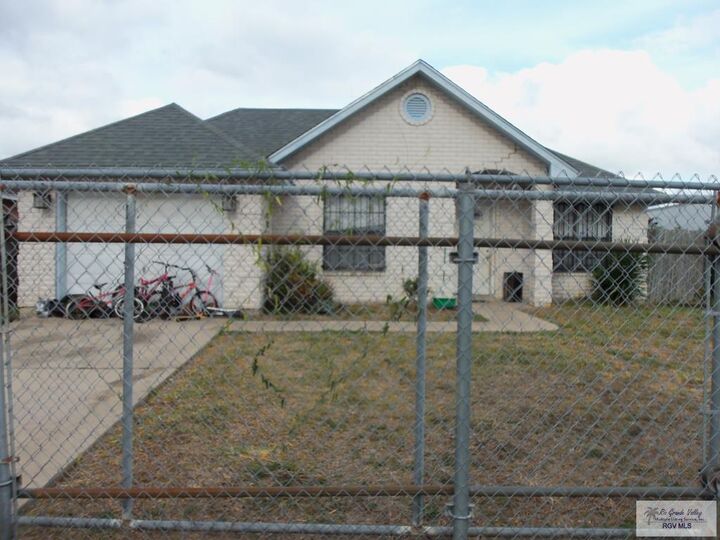 Property Photo:  5904 NW Cadereyta St 2  TX 78521 