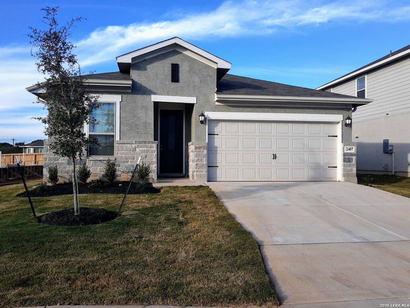 Property Photo:  2407 Greystone Landing  TX 78259 