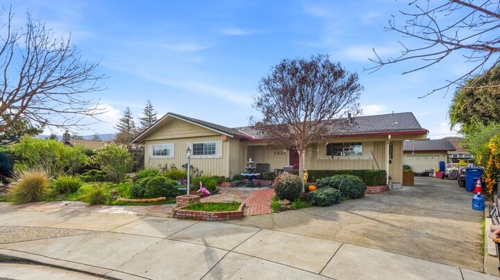 Property Photo:  7821 Santa Theresa Drive  CA 95020 