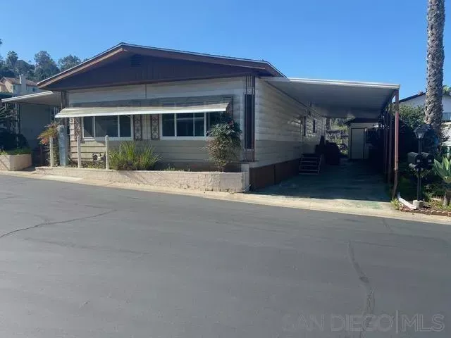 Property Photo:  1440 Orange Avenue South 92  CA 92020 