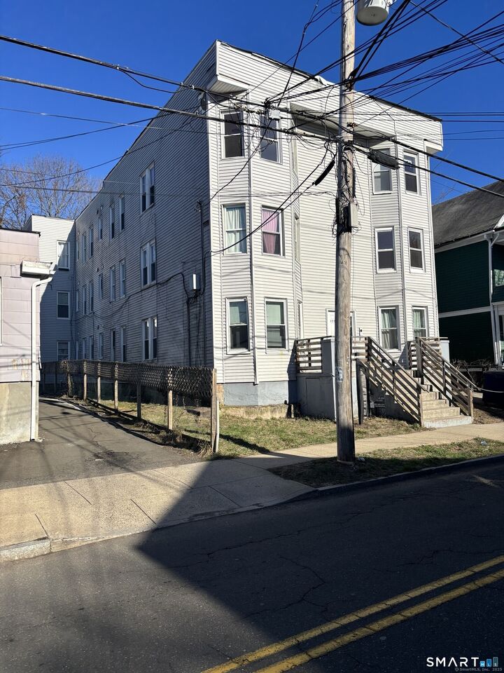 Property Photo: 373 Blatchley Avenue CT 06513