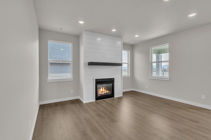 Property Photo:  1255 N High Desert Dr  WA 99006 