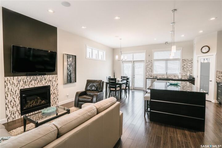 Property Photo:  458 Teal Lane  SK S7T 0R2 