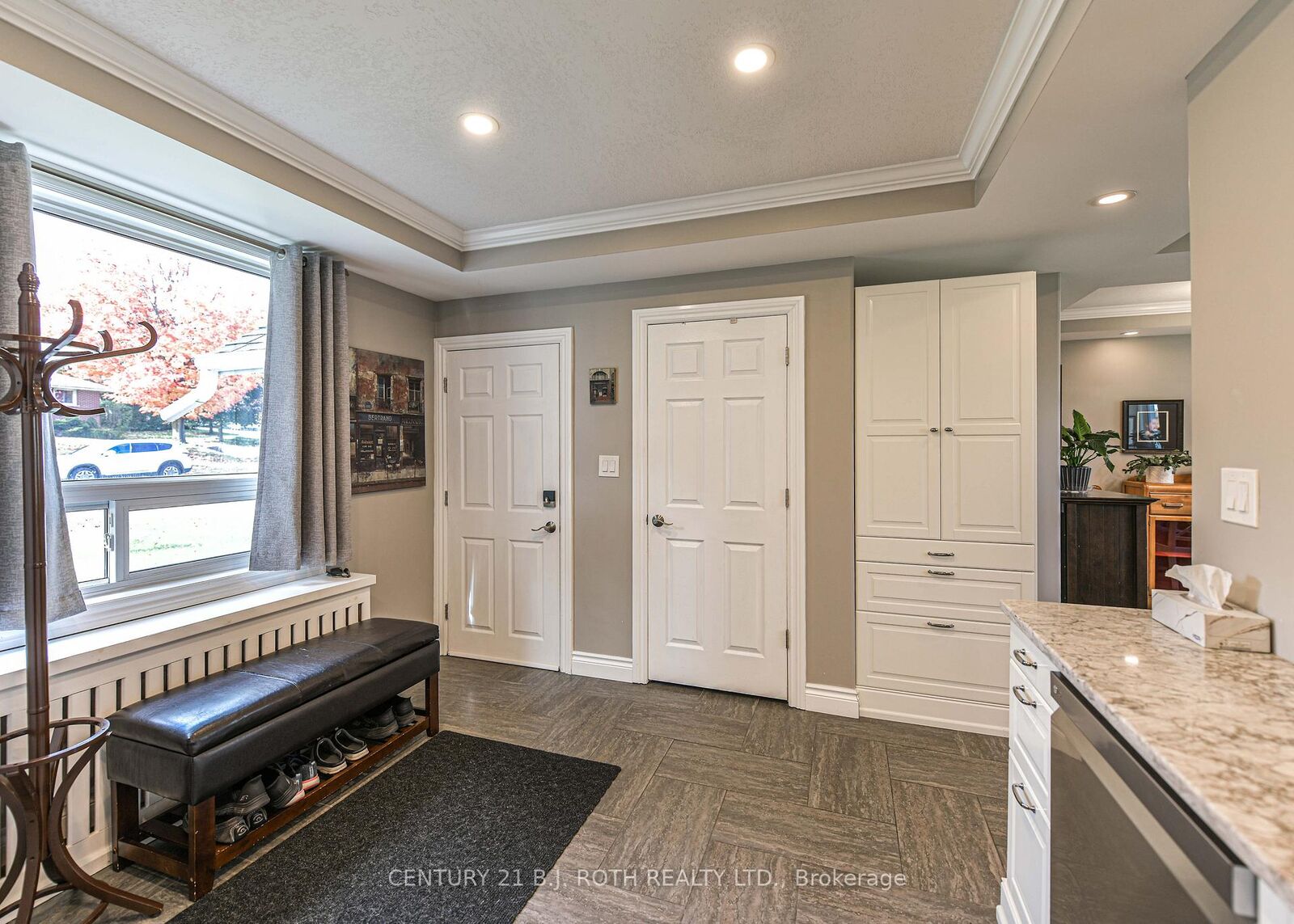 Property Photo:  16 First Street  ON L3V 4A9 