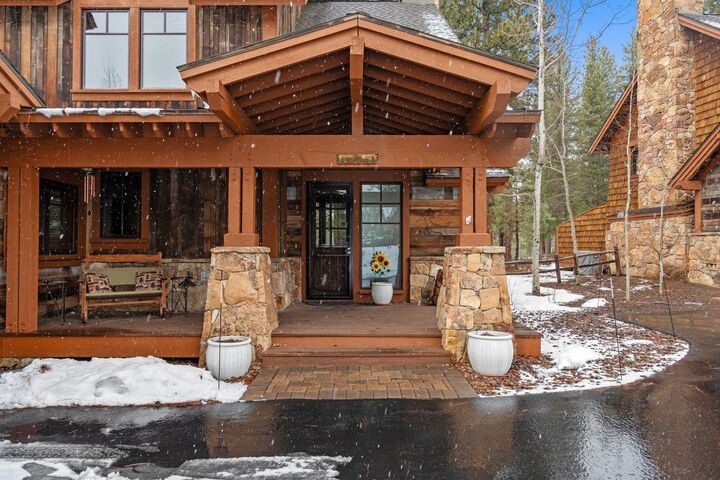 Property Photo:  12442 Villa Court  CA 96161-0000 