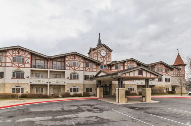 Property Photo:  840 Bigler Ln 1030  UT 84049 