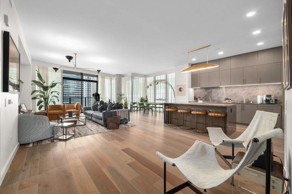 Property Photo: 202 Nueces Street 1906 TX 78701