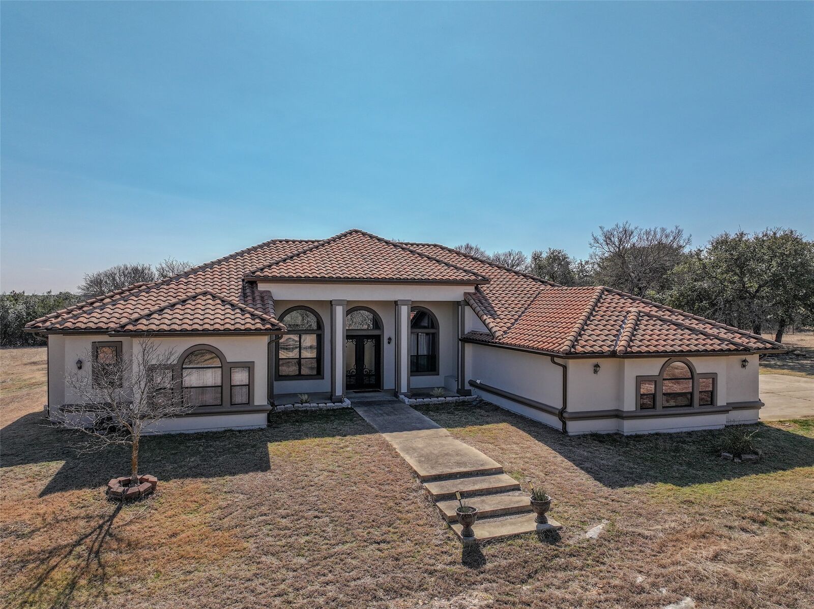 Property Photo: 15999 Maxdale Road TX 76549