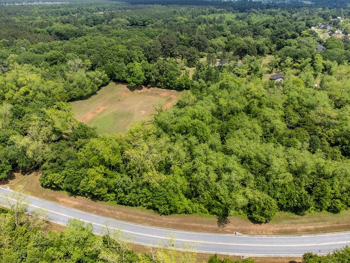 Property Photo:  2902 Barnaby Drive  GA 31721 