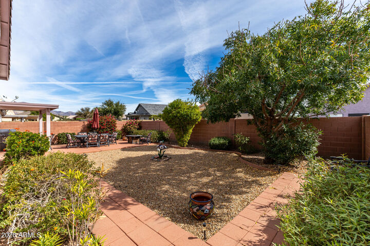 Property Photo:  6693 S Weavers Needle Trail  AZ 85118 