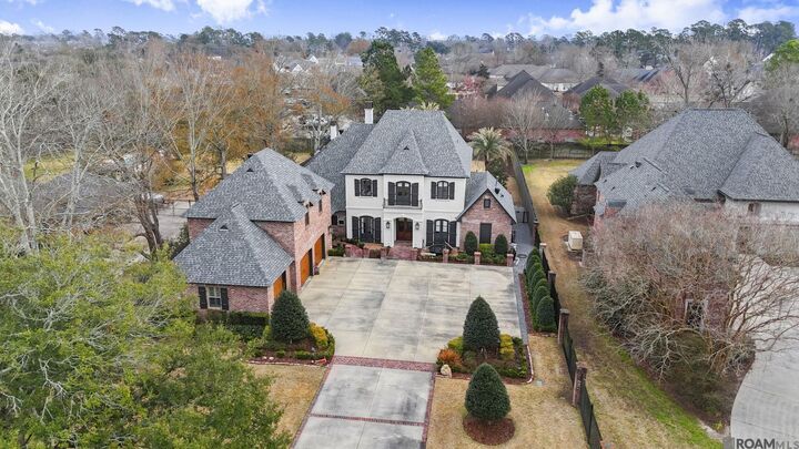 Property Photo: 4505 Bluebonnet Rd LA 70809