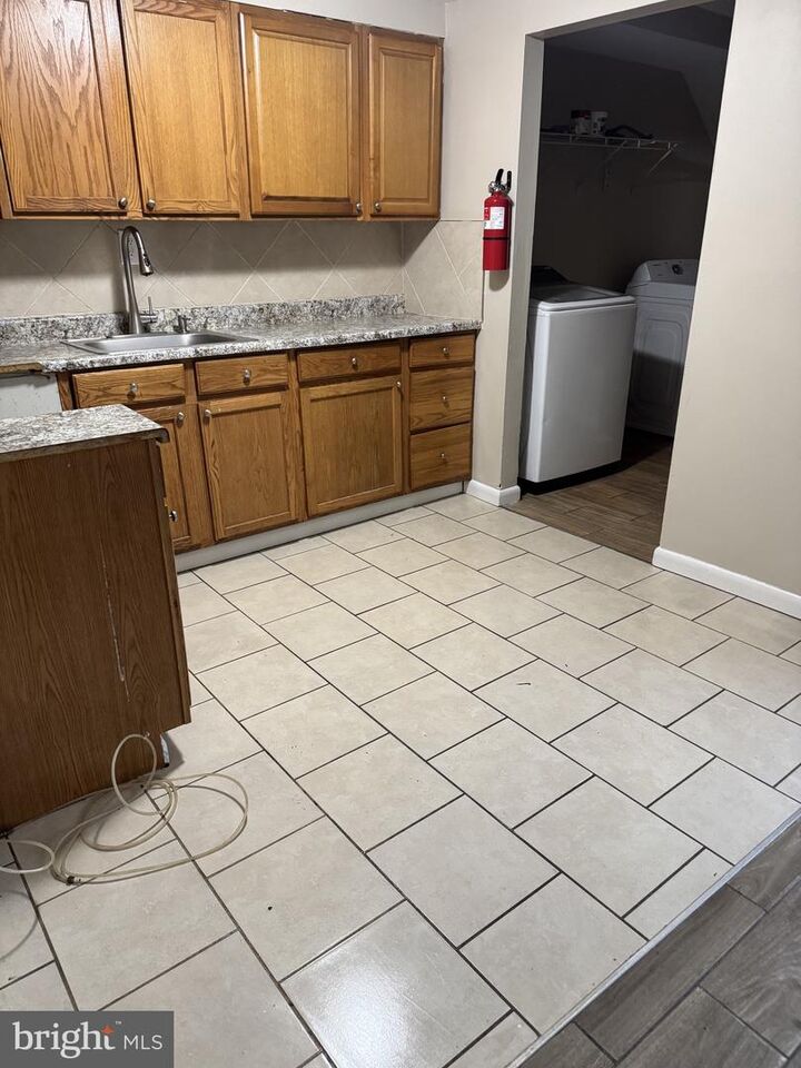 Property Photo: 14 Magnolia Court NJ 08081