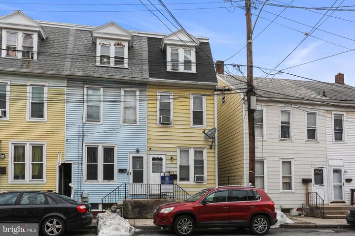 Property Photo:  617 W College Avenue  PA 17401 
