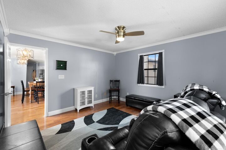 Property Photo:  1401 S Kingswood Way  AR 72653 