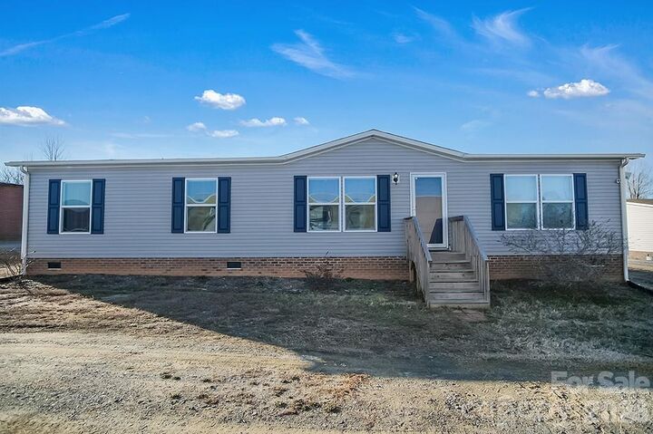 Property Photo: 101 Park Lane NC 28073