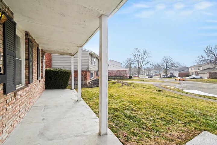 Property Photo:  1480 Kelvin Court  OH 45240 