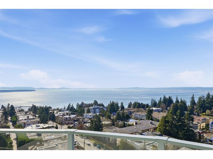 Property Photo:  1501 Foster Street 1403  BC V4B 0C3 