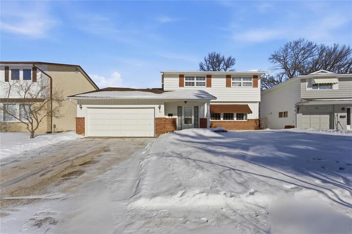 Photo de la propriété: 71 Woodgreen Place MB R3J 1H4