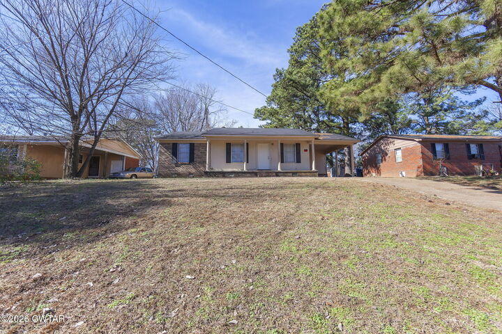 Property Photo:  1053 Berrywood Avenue  TN 38012 