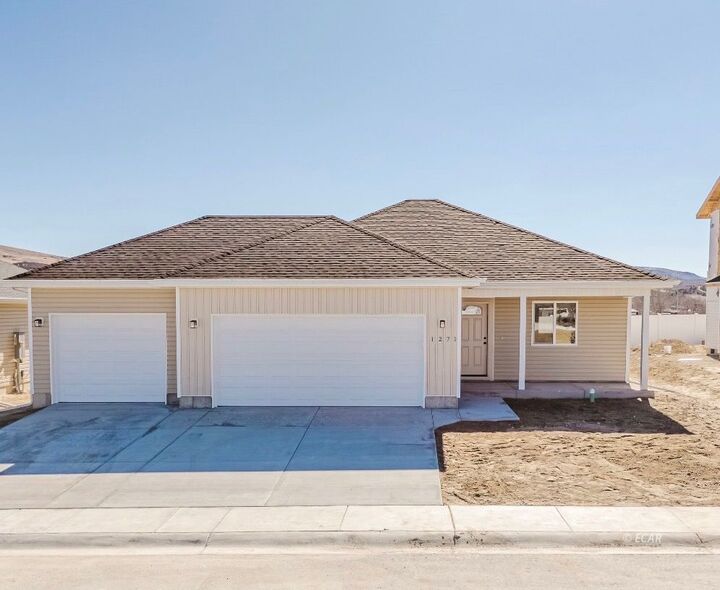 Property Photo:  1287 Primrose Lane  NV 89801 