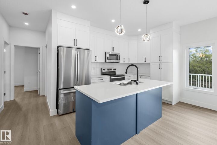 Property Photo:  5109 55 Street  AB T0E 2K0 