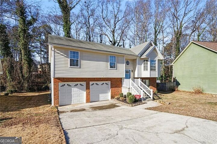 Property Photo:  958 Redan Crescent Drive  GA 30088 