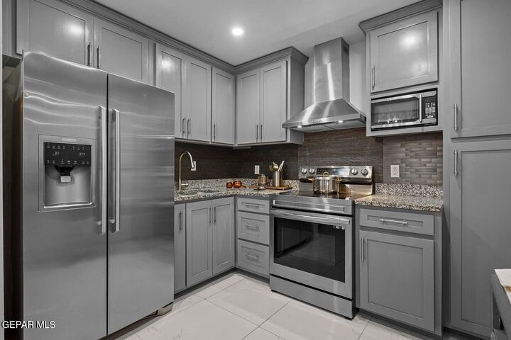 Property Photo:  4800 N Stanton Street 55  TX 79902 