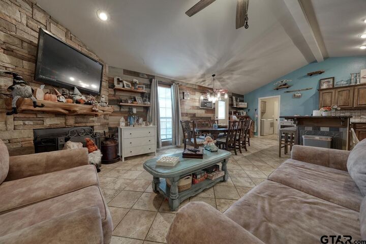 Property Photo: 452 Wildcat Drive TX 75792