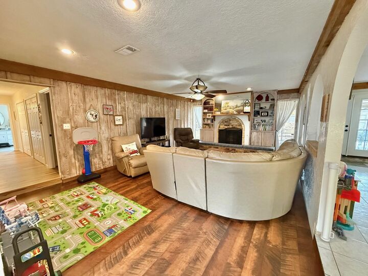 Property Photo:  3160 Galewood Lane  TX 77651 