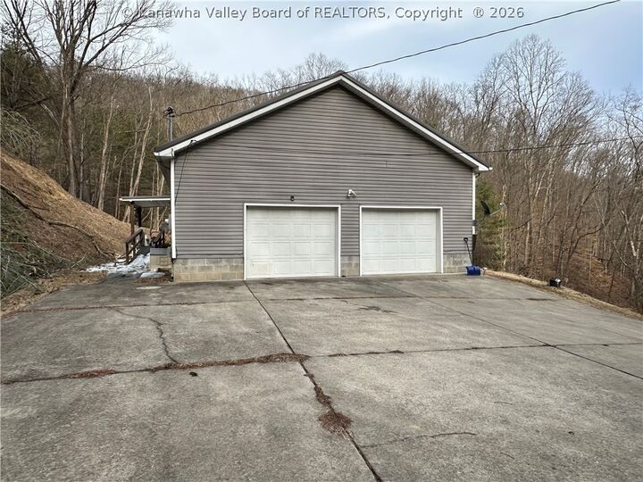 Property Photo:  2129 Scraggs Drive  WV 25387 