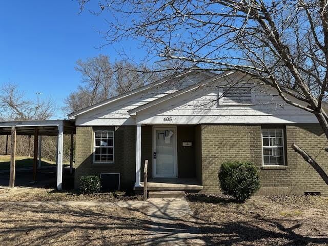 Property Photo: 405 S High TX 75654