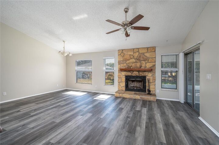 Property Photo: 3406 Fox Ridge Street FL 33884