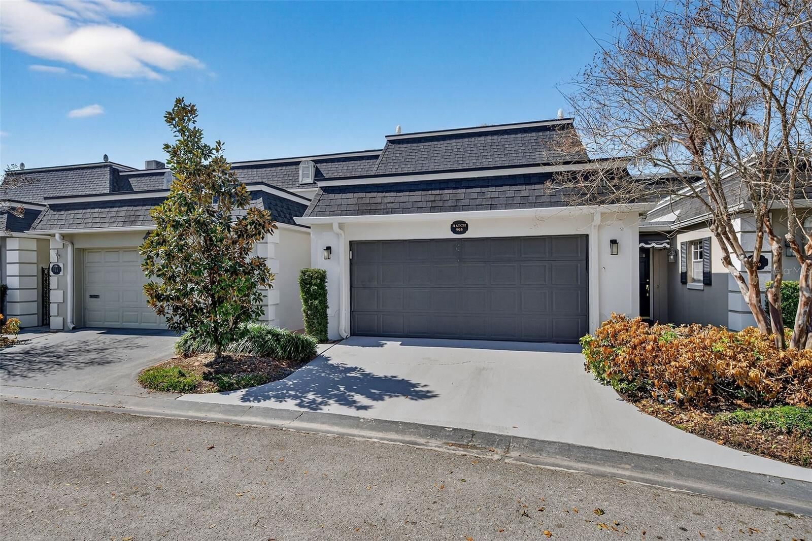 Property Photo: 908 Hillary Court 15 FL 32804