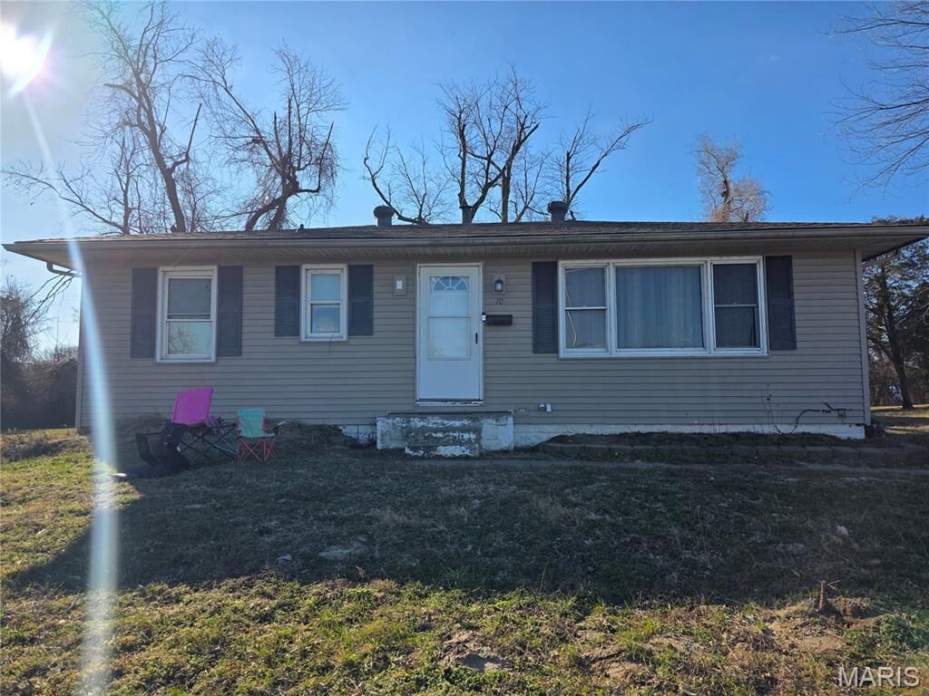 Property Photo:  10 Lee Street  IL 62206 