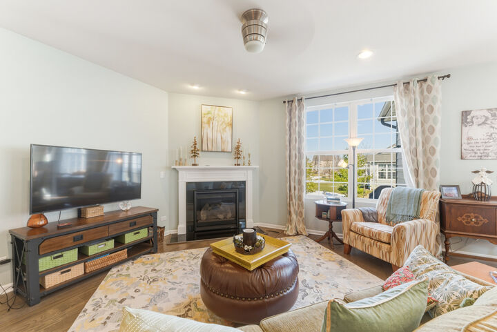 Property Photo: 44 Pacific Avenue IL 60047