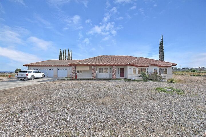 Property Photo:  11077 Valle Vista Road  CA 92371 