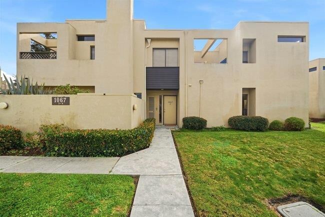 Property Photo:  1067 Padre Drive 2  CA 93901 