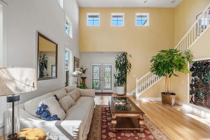 Property Photo:  5073 Sea Mist Ct.  CA 92121 