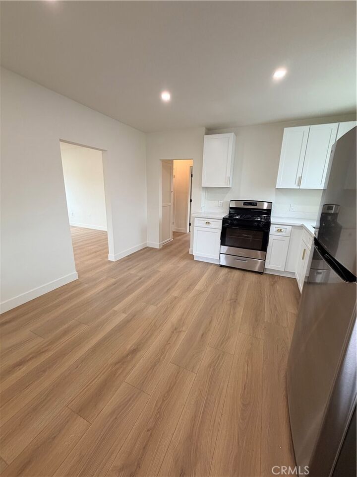 Property Photo: 414 W C CA 92324