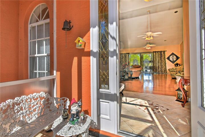 Property Photo: 836 Worth Avenue S FL 33974