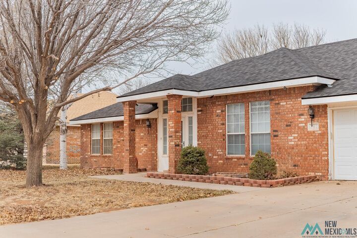 Property Photo:  2312 Northglen Drive  NM 88101 